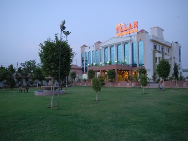 Hotel Palak Paradise Jaipur Bagian luar foto